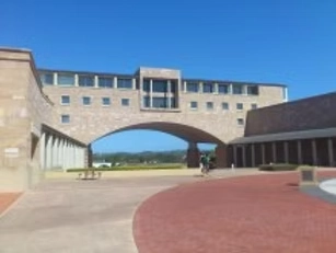 ボンド大学